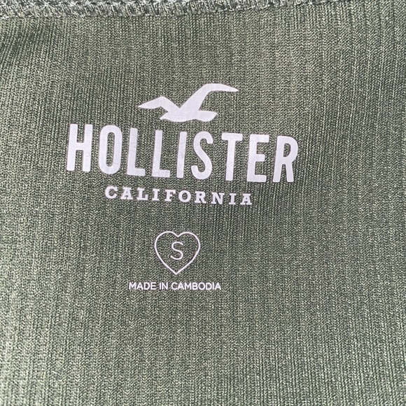 Hollister Small Light Olive Green Crop Top - Picture 2 of 9